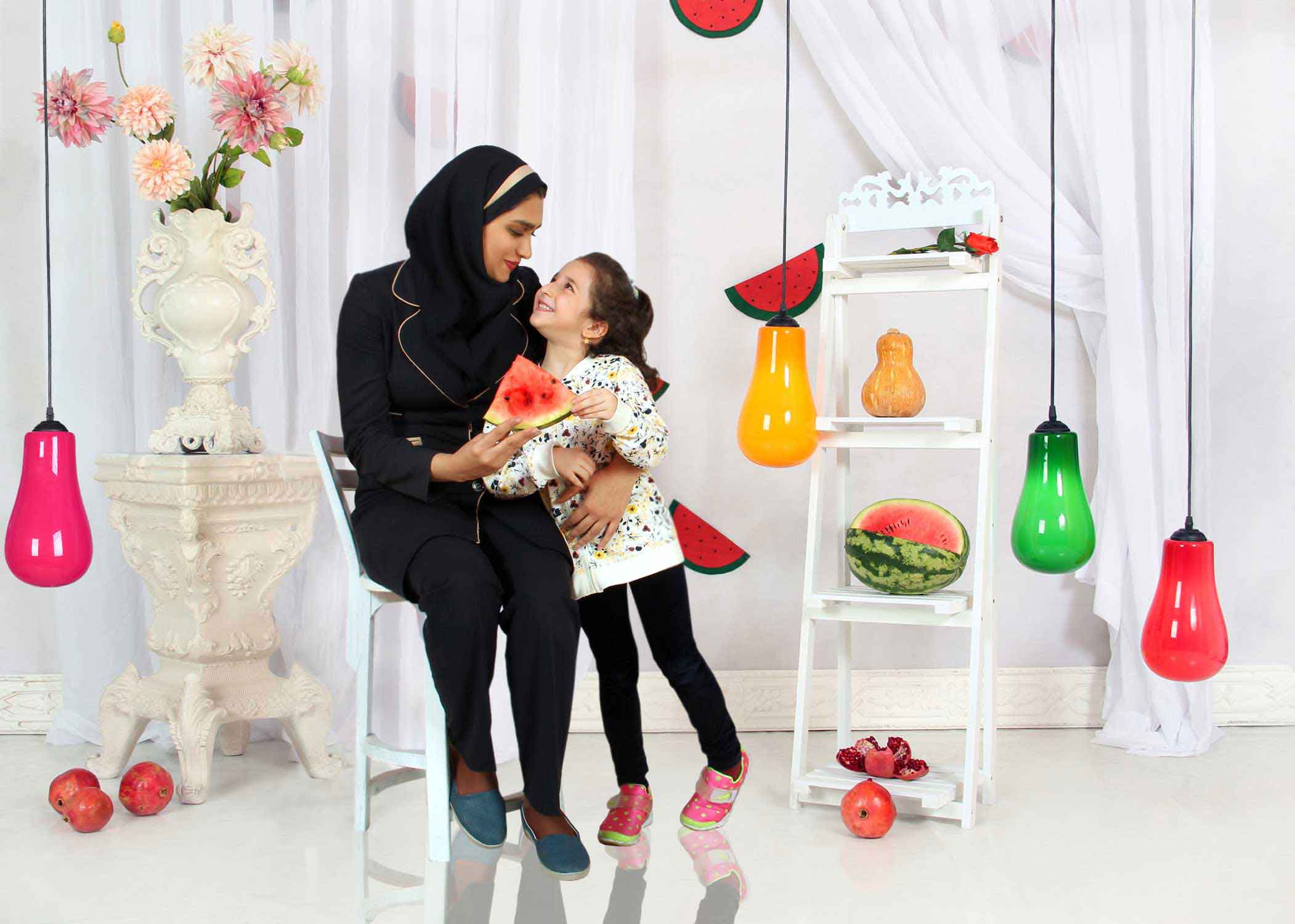 عکاسی مدارس فیلمبرداری مدارس آتلیه سهراب نعیمی آتلیه الیزه Studio elysee آتلیه کودک عکس نوروز عکس شب یلدا عکس فارغ التحصیلی عکس عید (1)