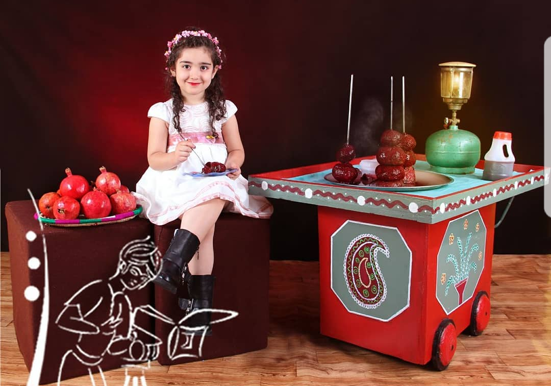 عکاسی شب یلدا با چرخ تحافی در مدارس عکاس مهندس سهراب نعیمی